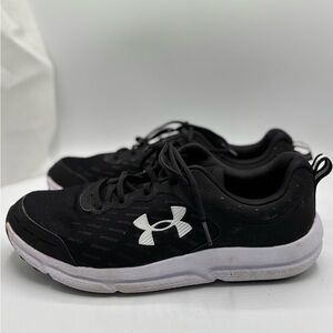 Under Armour Charged Assert 10 men's black and white running shoe size 10